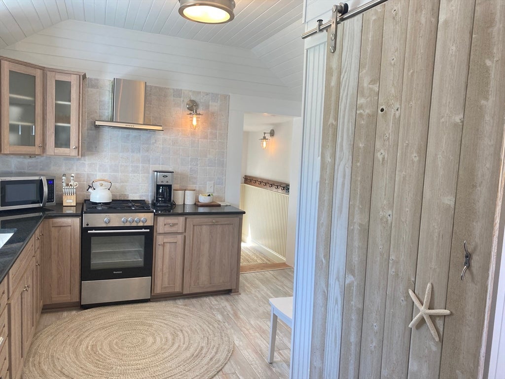 6 78th Street #A, Newburyport, MA, 6 78th Street #A, Newburyport, MA Photo #8