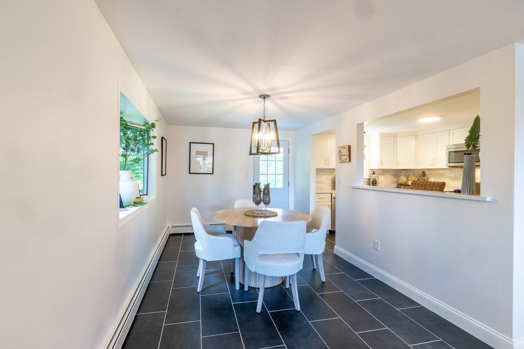 110 Low St, Newburyport, MA Photo #7