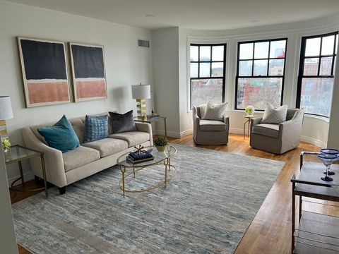 4 Charlesgate E 706 Boston MA 02215