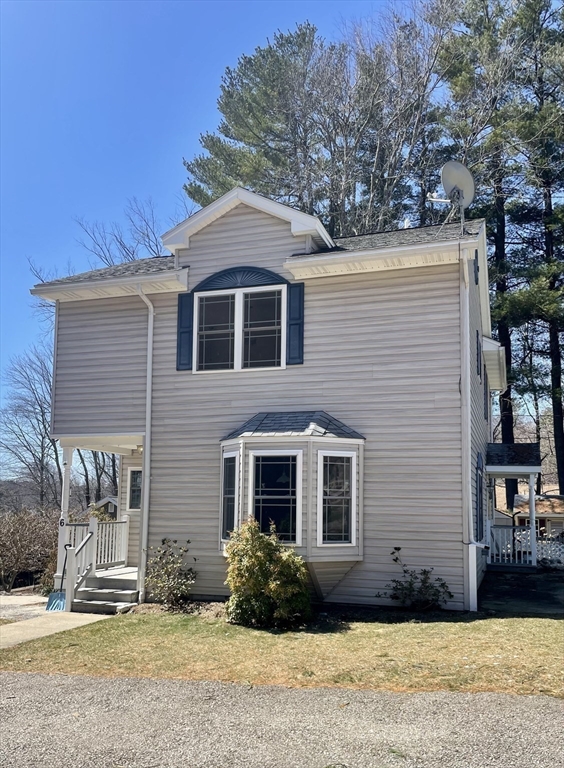 6 Williams Dr