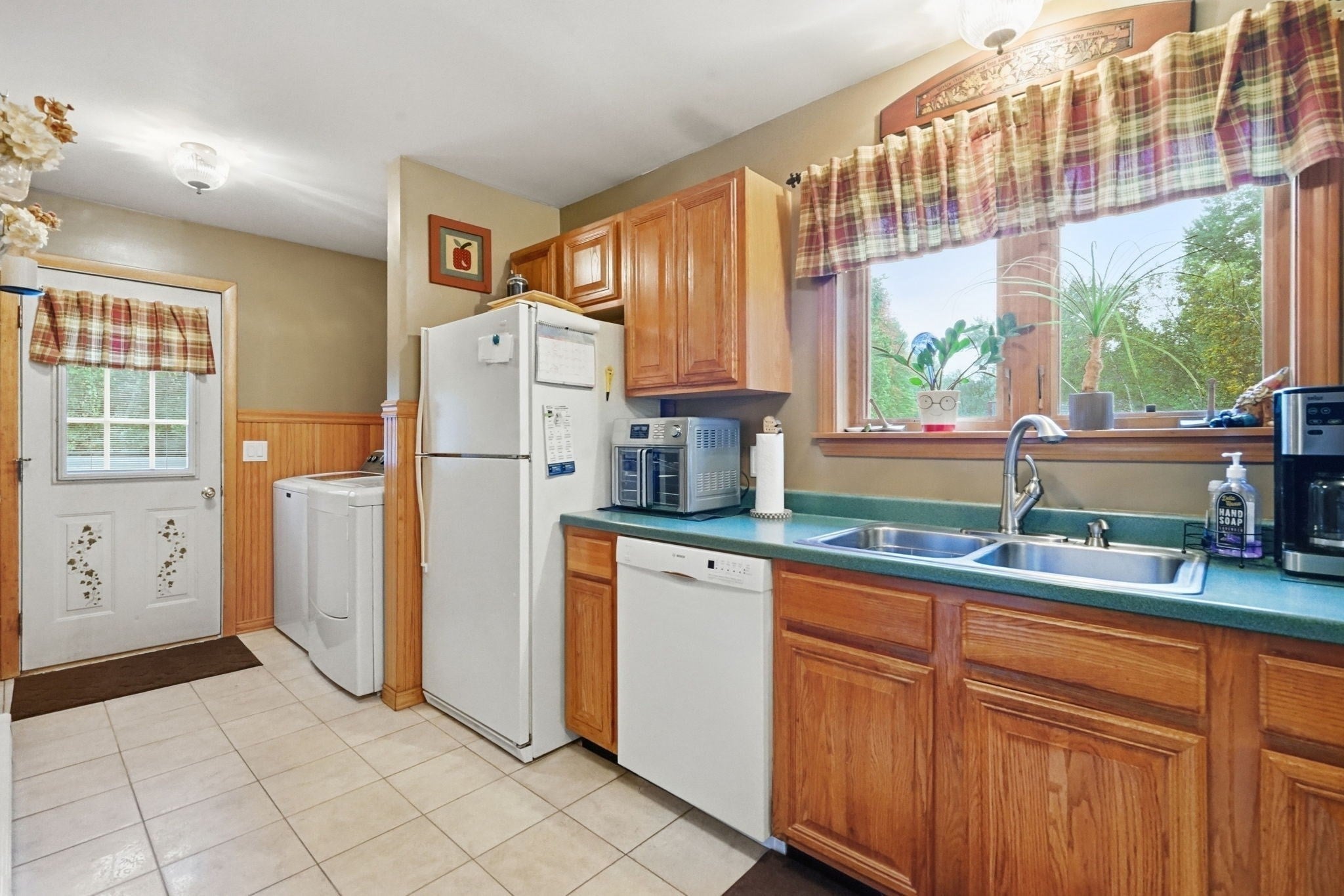 7 Thompson Street, Palmer, MA, 7 Thompson Street, Palmer, MA Photo #21