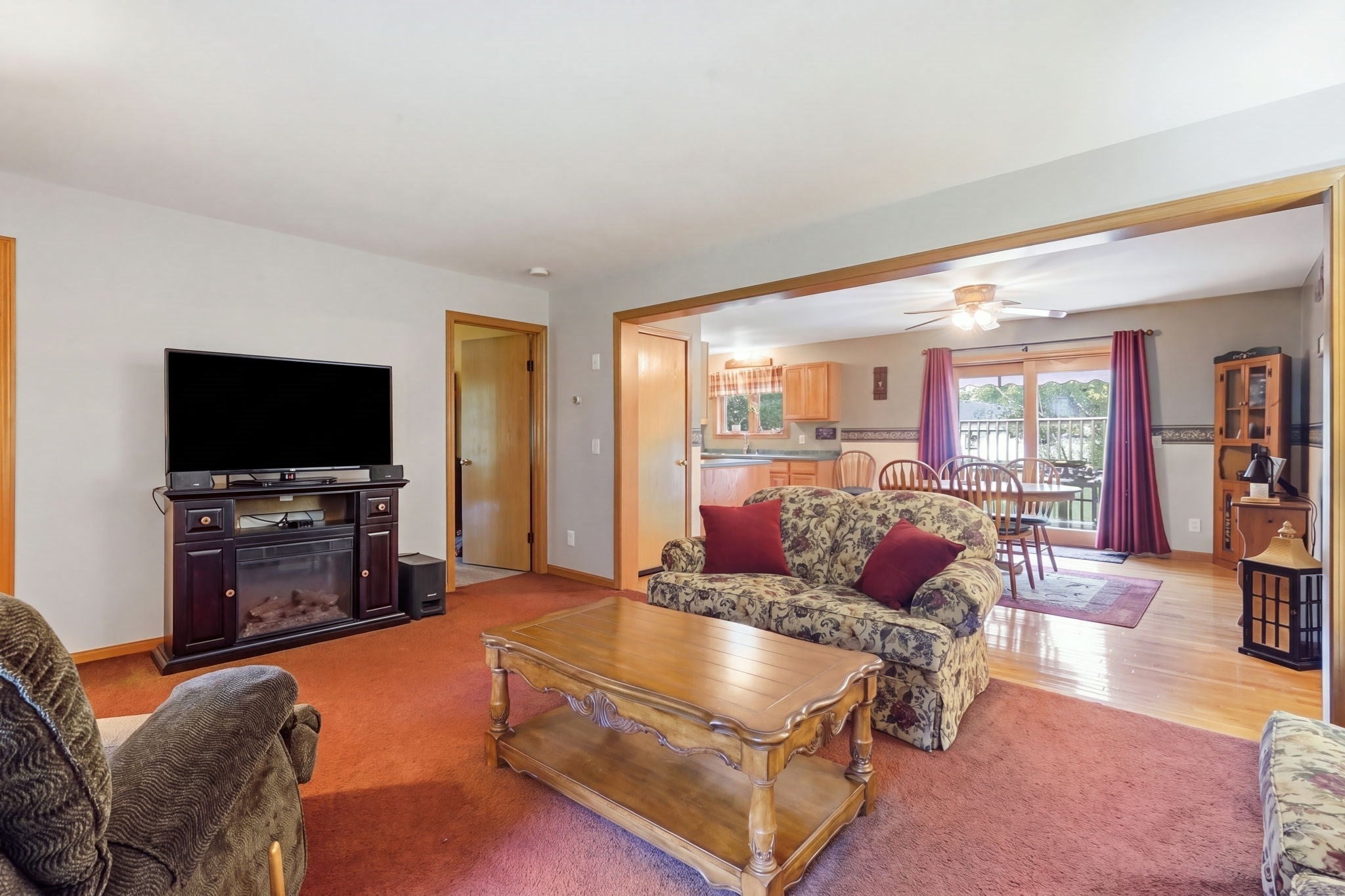 7 Thompson Street, Palmer, MA, 7 Thompson Street, Palmer, MA Photo #10