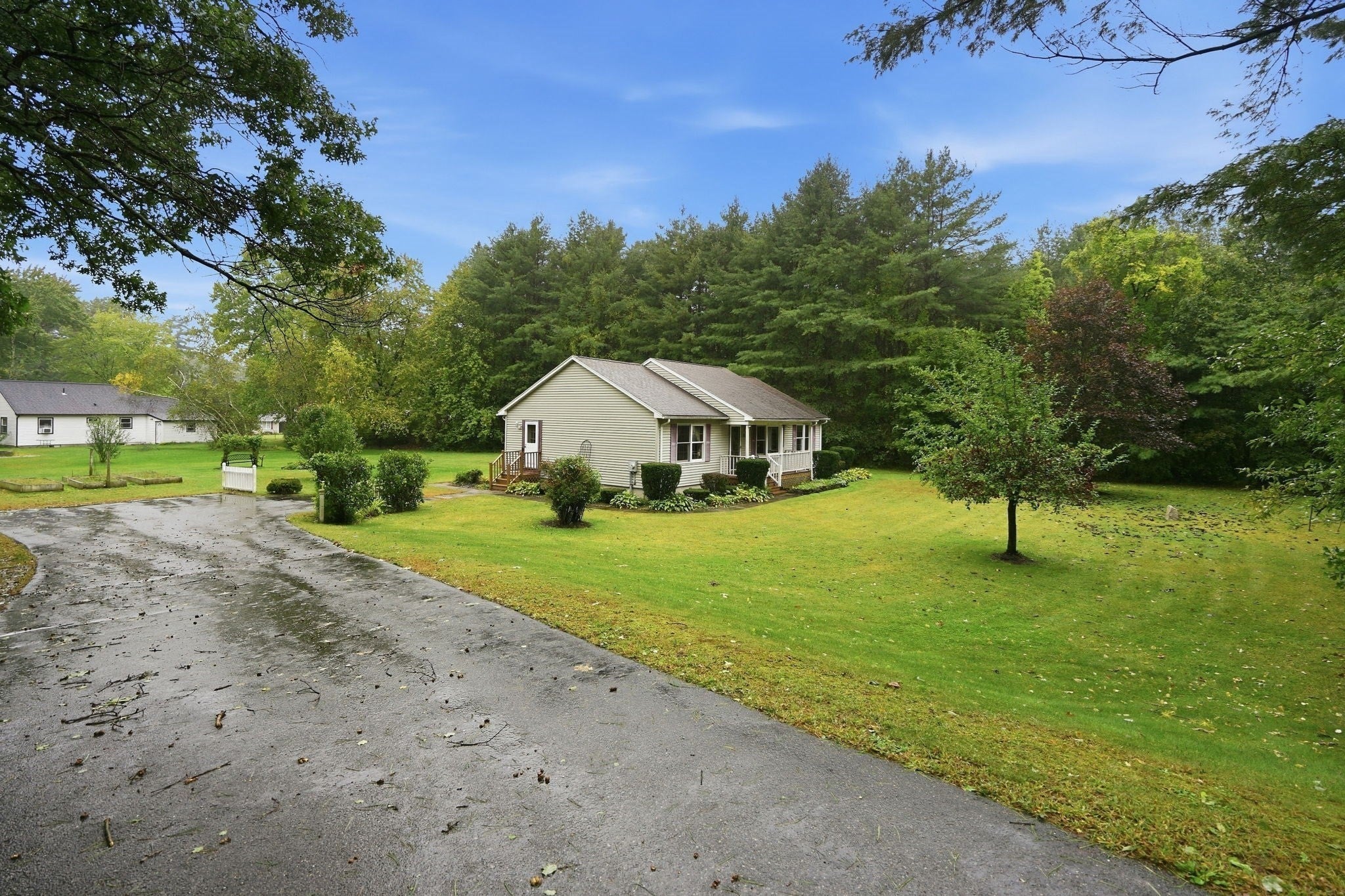 7 Thompson Street, Palmer, MA, 7 Thompson Street, Palmer, MA Photo #35