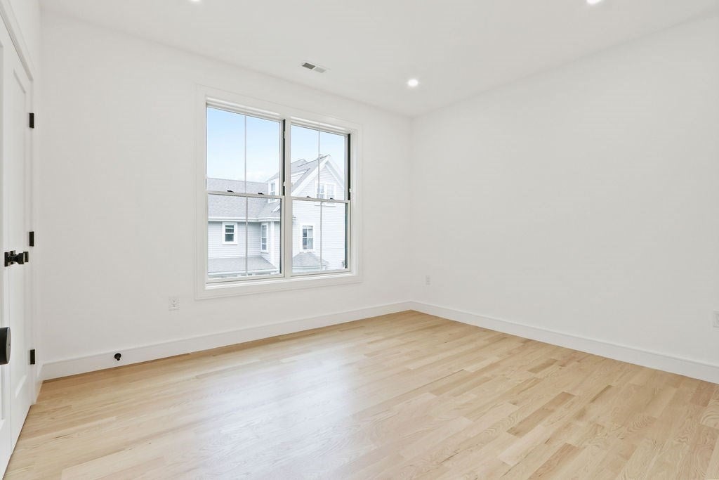 323 Nevada St #2, Newton, MA, 323 Nevada St #2, Newton, MA Photo #20