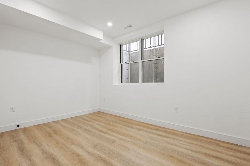 323 Nevada St #2, Newton, MA, 323 Nevada St #2, Newton, MA Photo #30