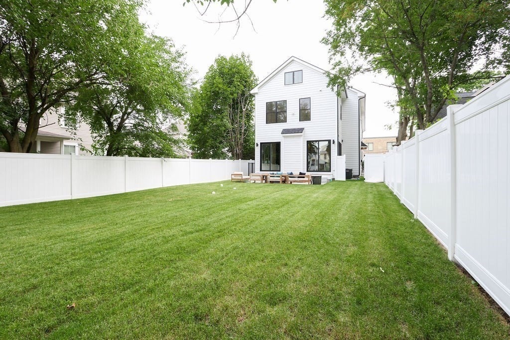 323 Nevada St #2, Newton, MA, 323 Nevada St #2, Newton, MA Photo #29