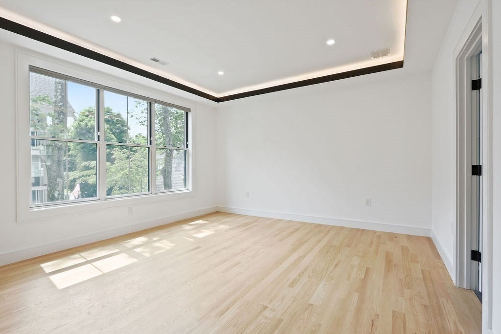323 Nevada St #2, Newton, MA, 323 Nevada St #2, Newton, MA Photo #23