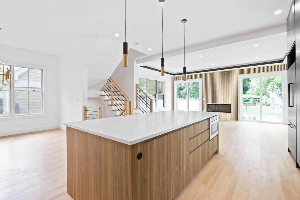 323 Nevada St #2, Newton, MA, 323 Nevada St #2, Newton, MA Photo #12