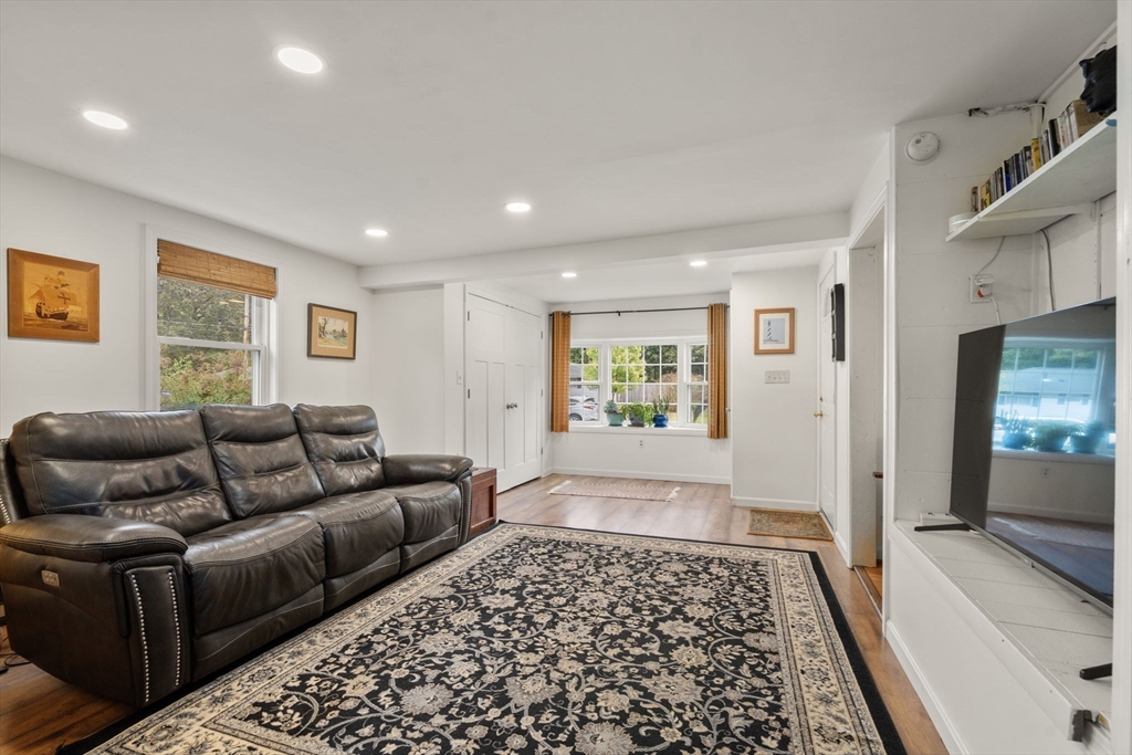 4 Loring Avenue