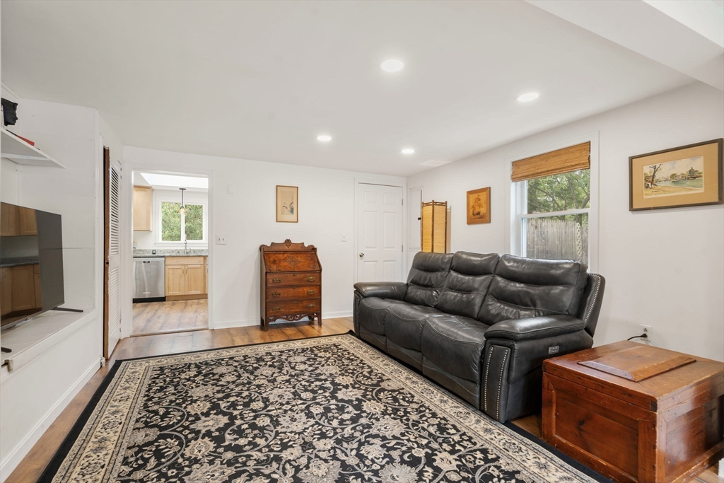 4 Loring Avenue