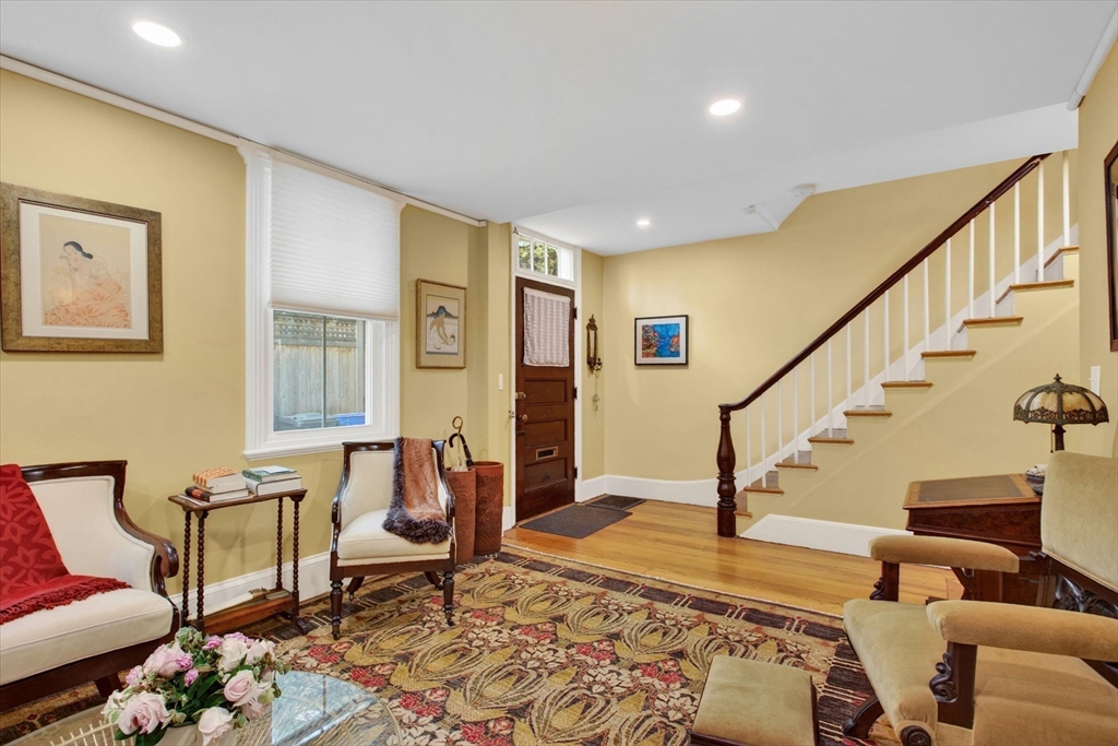 3 Pleasant Street Court