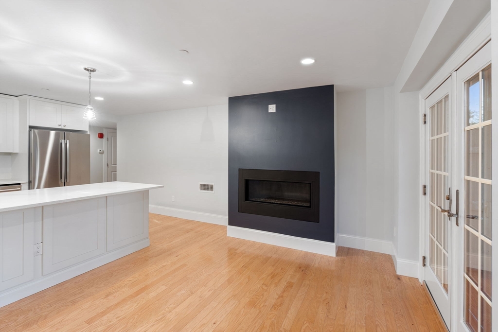 142 Pleasant St 2