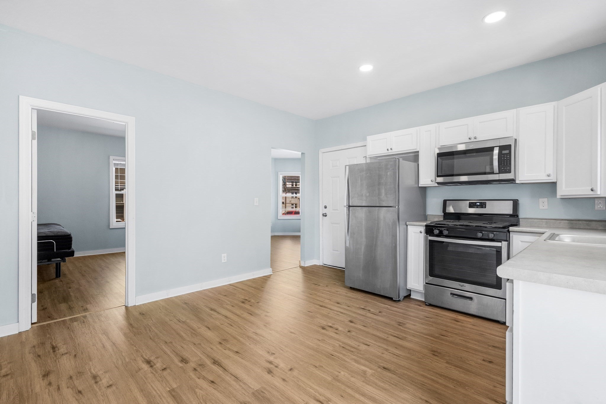 65 Eastern Ave, Fall River, MA, 65 Eastern Ave, Fall River, MA Photo #5