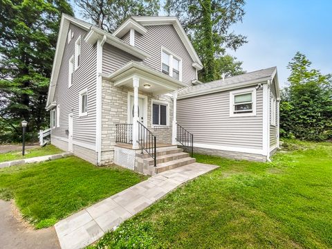 Photo of 38 Ames Ave, West Springfield, MA 01089 (MLS # 73535990)