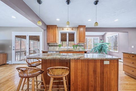 Photo of 6 Ledgestone Dr, Hopkinton, MA 01748 (MLS # 73493515)