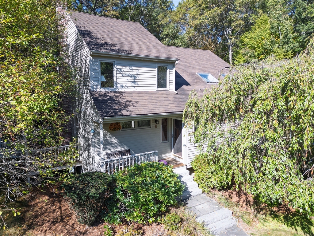 6 Ledgestone Dr