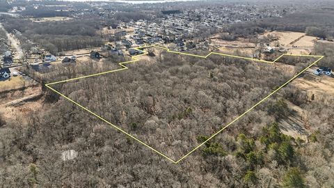 Photo of 8A Millers Ln, Swansea, MA 02777 (MLS # 73448021)