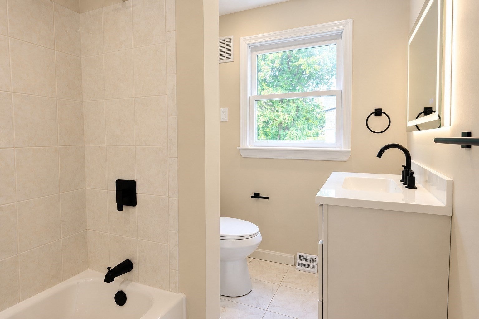 117 Lexington Ave, Lowell, MA, 117 Lexington Ave, Lowell, MA Photo #7