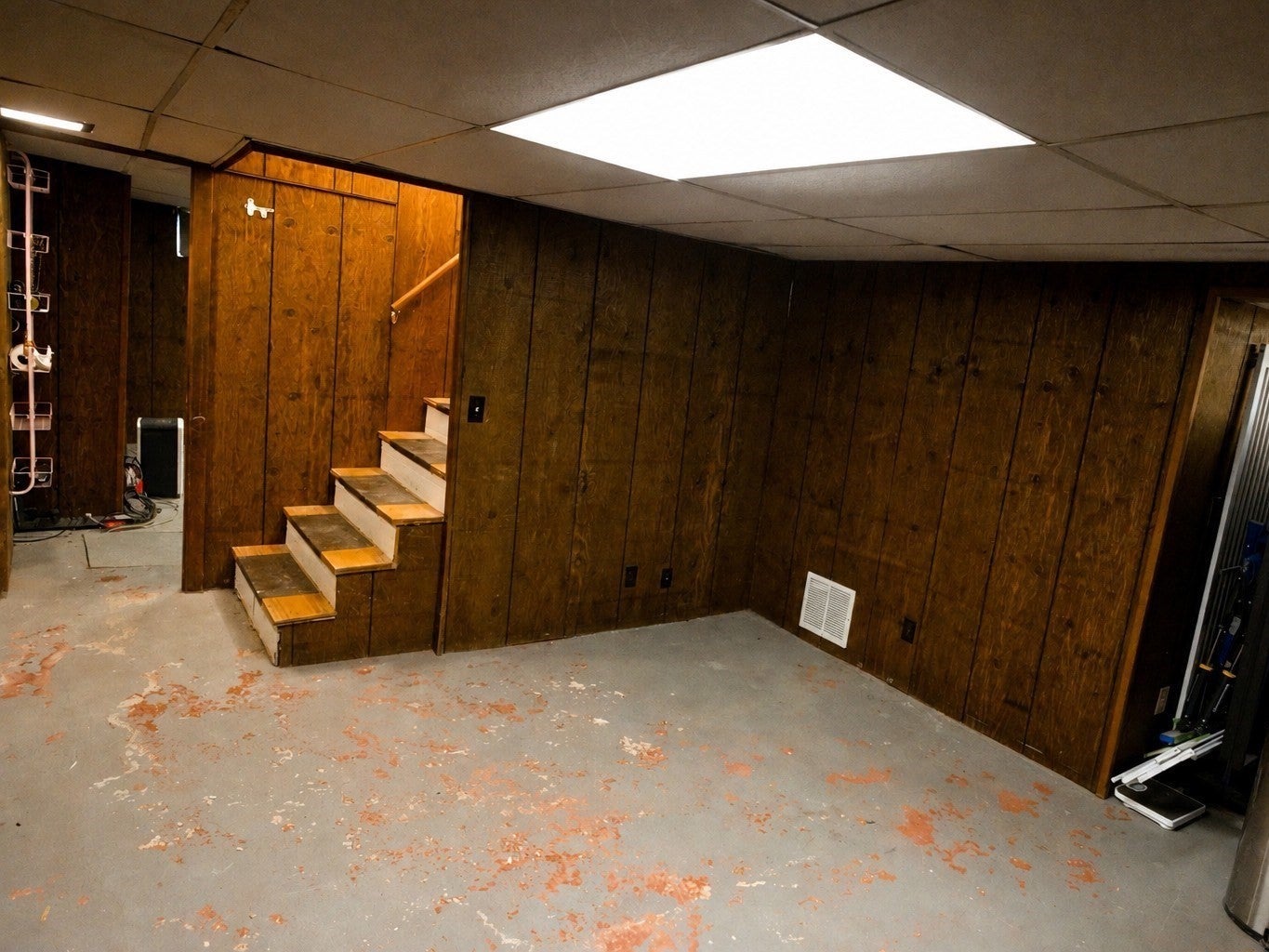 117 Lexington Ave, Lowell, MA, 117 Lexington Ave, Lowell, MA Photo #30