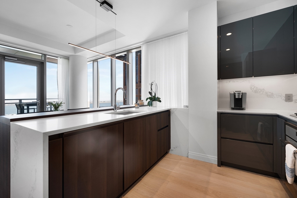 135 Seaport Blvd 1902