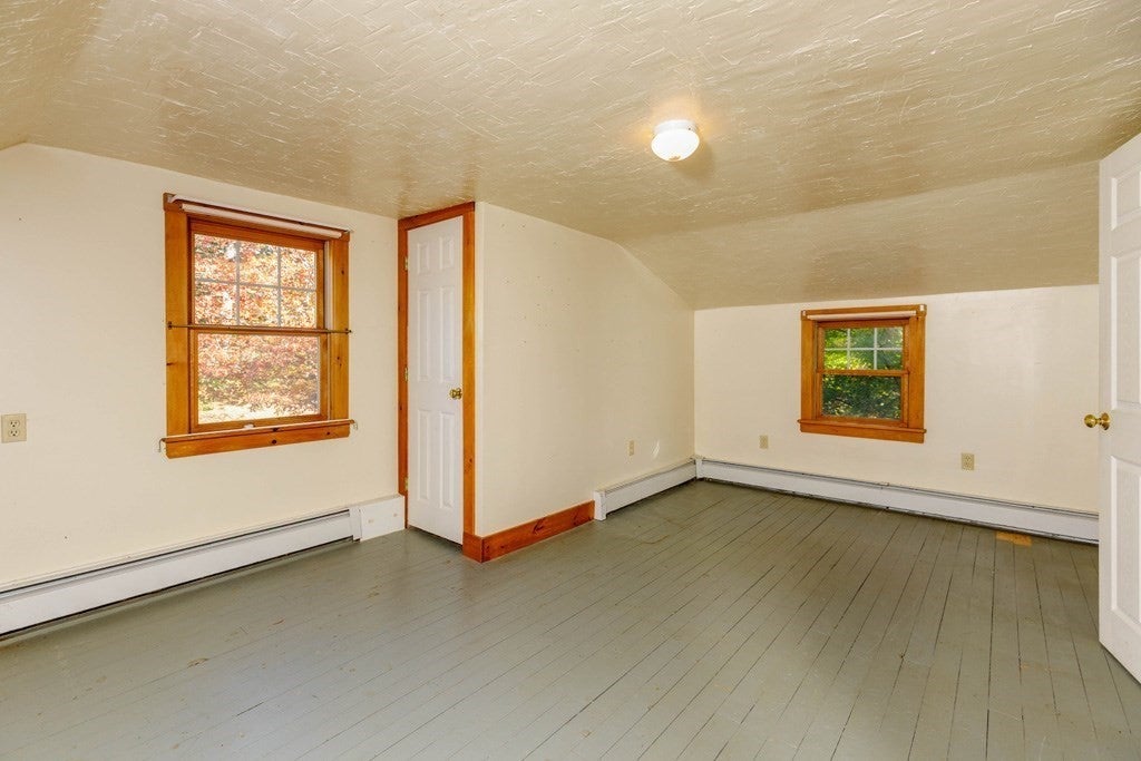 160 Lunenburg Road, Townsend, MA Photo #9