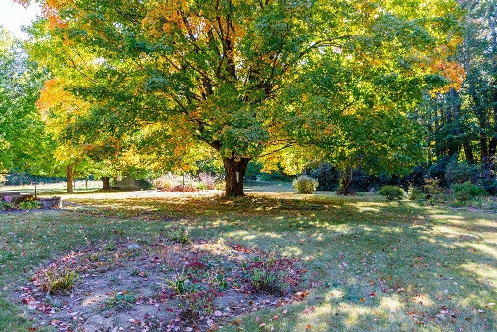 160 Lunenburg Road, Townsend, MA Photo #12
