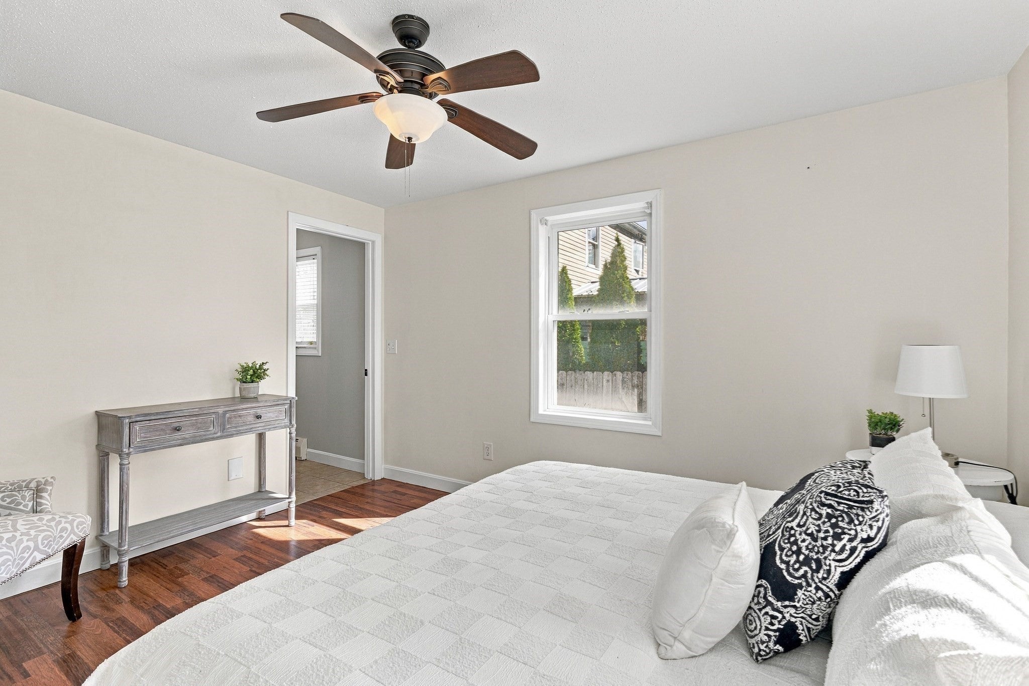 739 County St, New Bedford, MA Photo #12