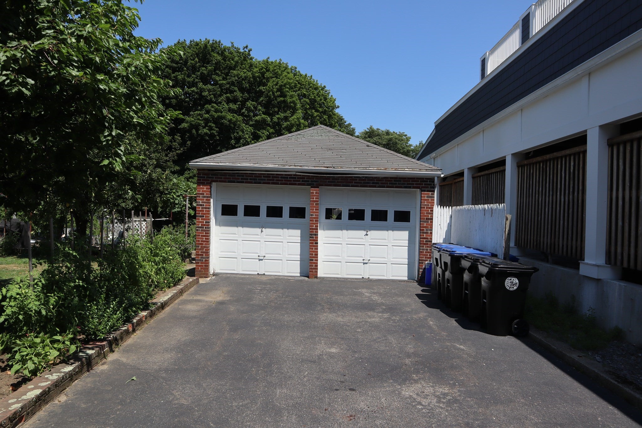 7-R W Dane St