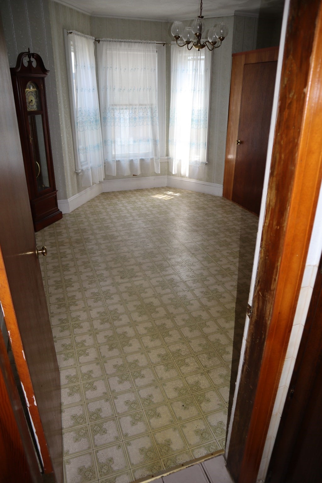 7-R W Dane St, Beverly, MA Photo #15