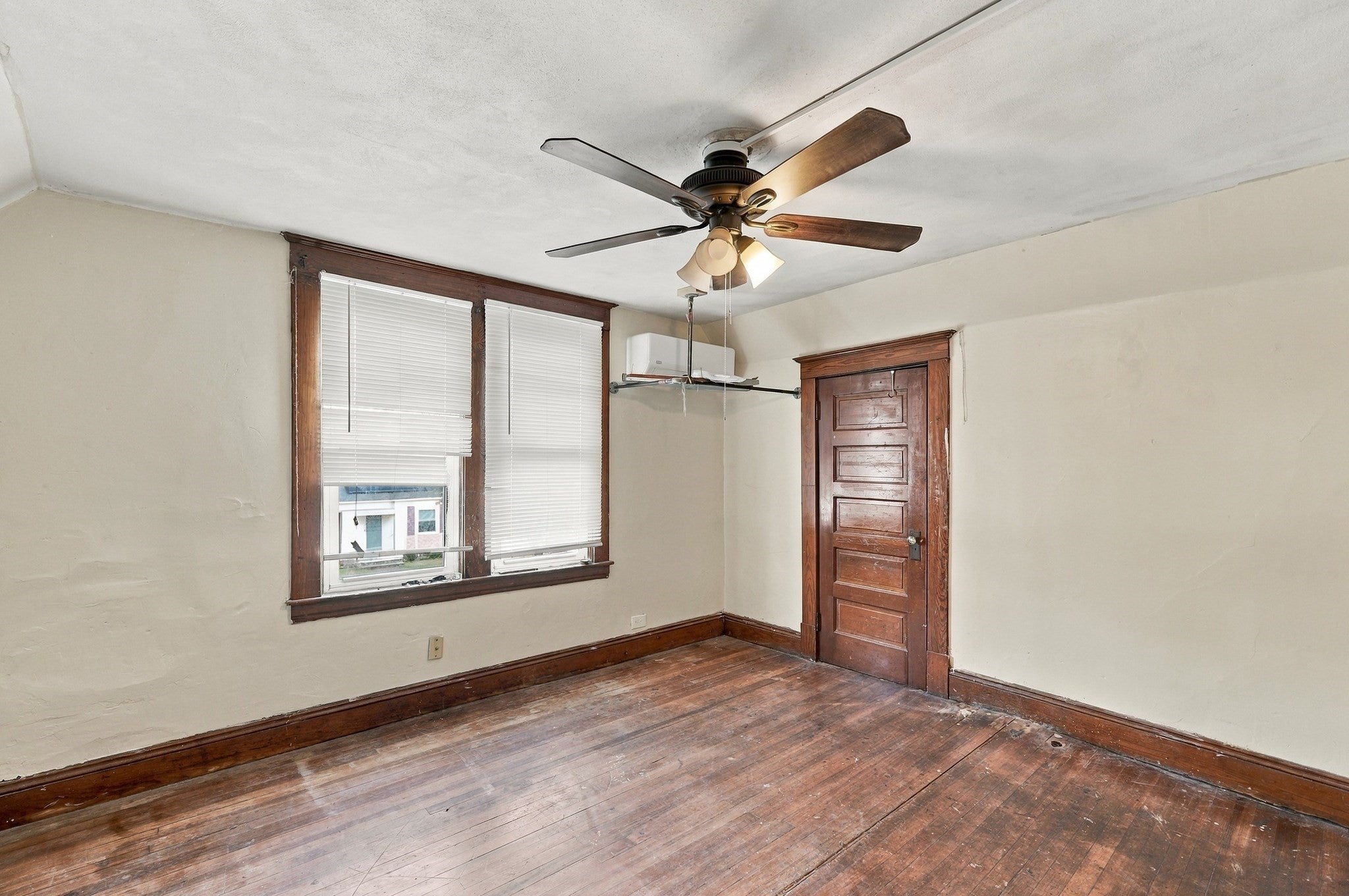 132 Gilbert Ave, Springfield, MA, 132 Gilbert Ave, Springfield, MA Photo #34