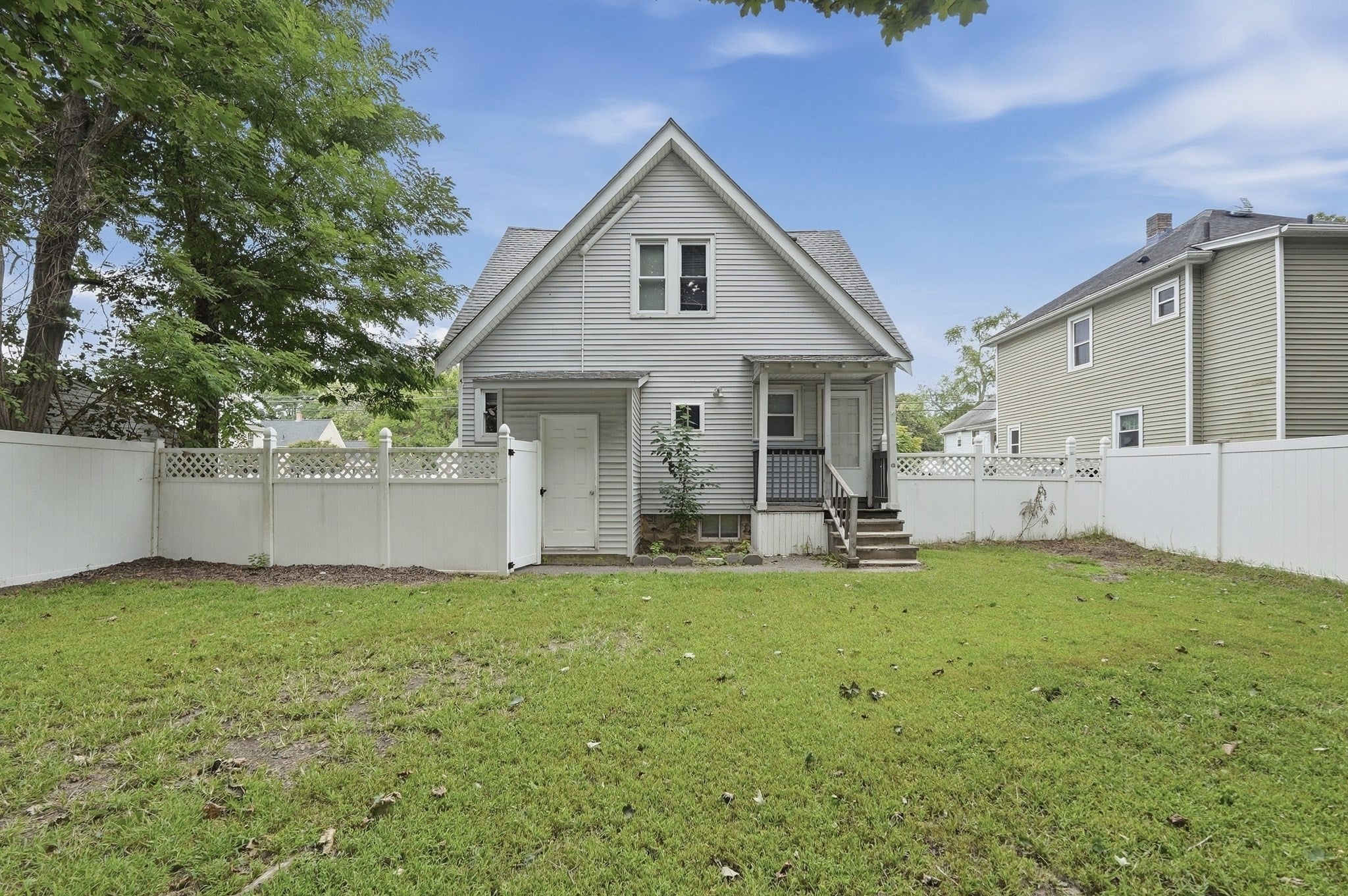132 Gilbert Ave, Springfield, MA, 132 Gilbert Ave, Springfield, MA Photo #3