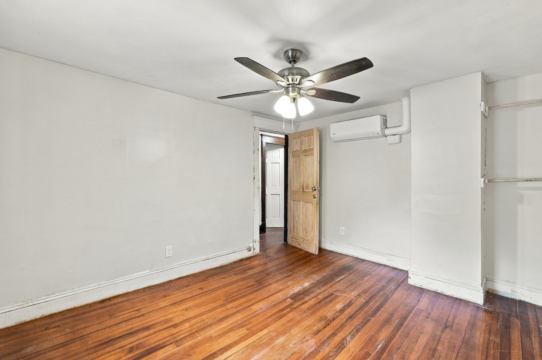 132 Gilbert Ave, Springfield, MA, 132 Gilbert Ave, Springfield, MA Photo #33
