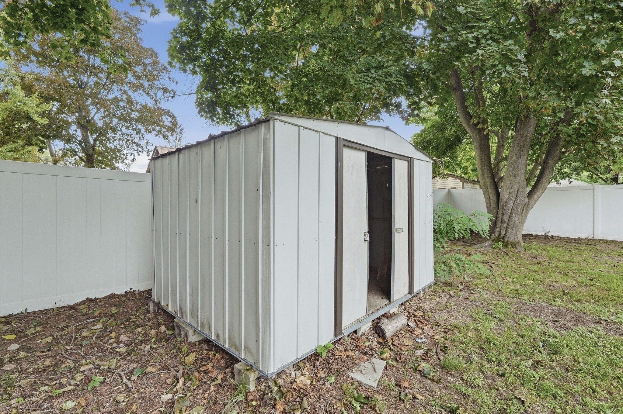 132 Gilbert Ave, Springfield, MA, 132 Gilbert Ave, Springfield, MA Photo #22