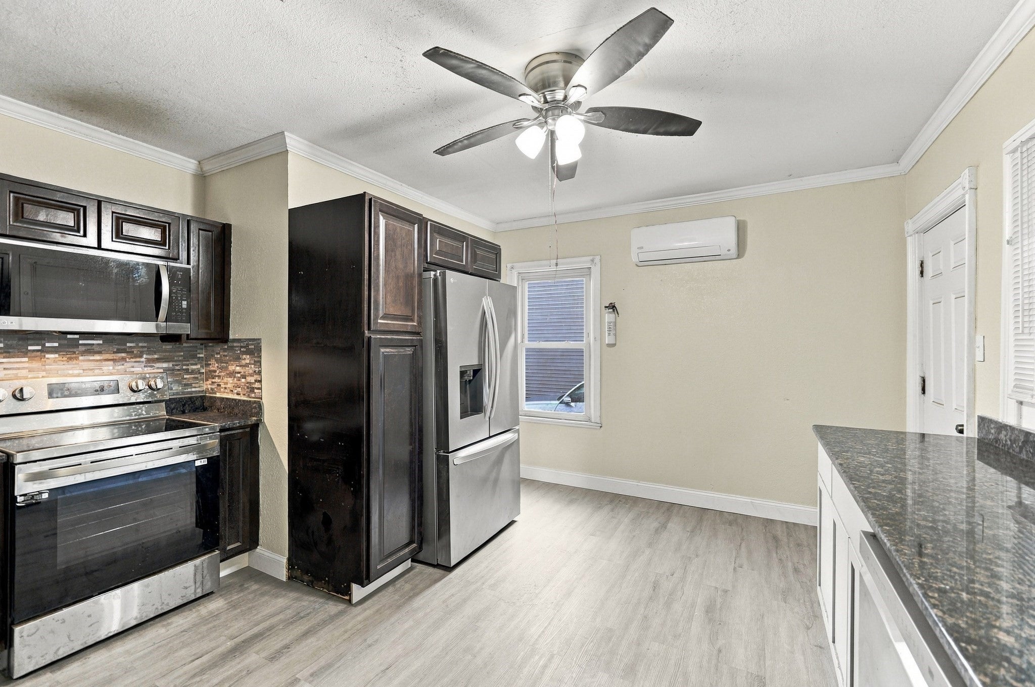 132 Gilbert Ave, Springfield, MA, 132 Gilbert Ave, Springfield, MA Photo #7