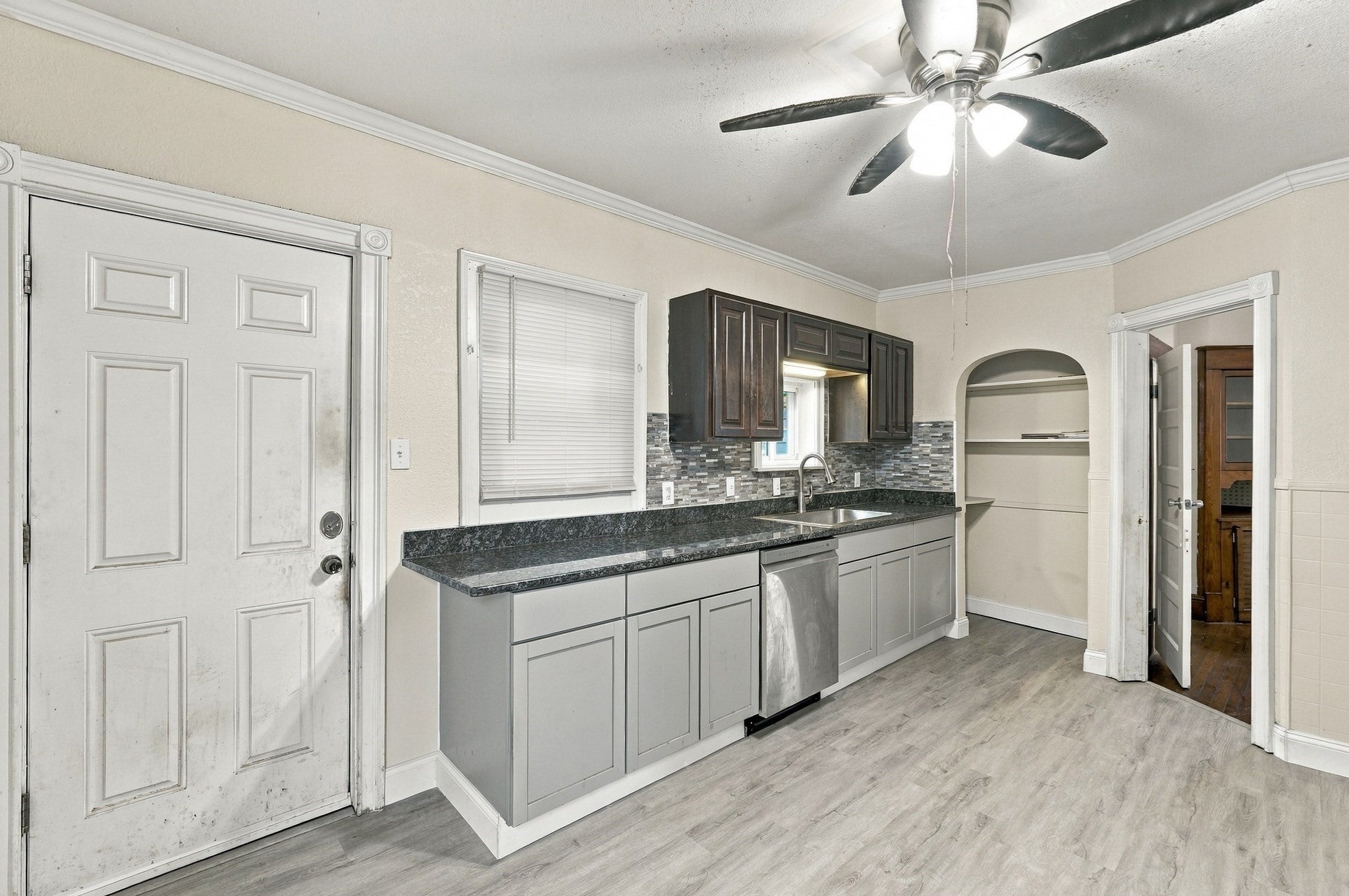 132 Gilbert Ave, Springfield, MA, 132 Gilbert Ave, Springfield, MA Photo #8