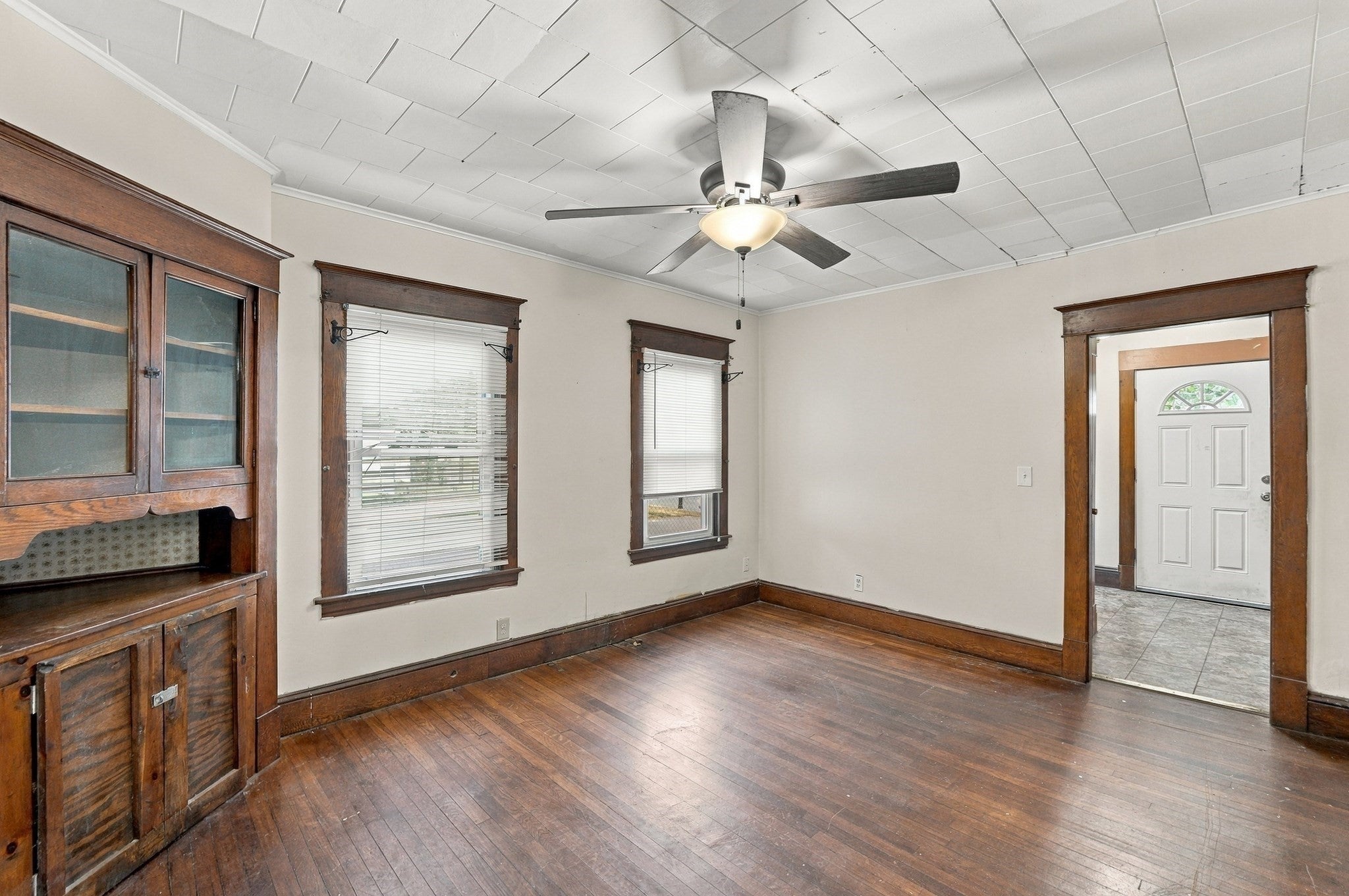 132 Gilbert Ave, Springfield, MA, 132 Gilbert Ave, Springfield, MA Photo #11