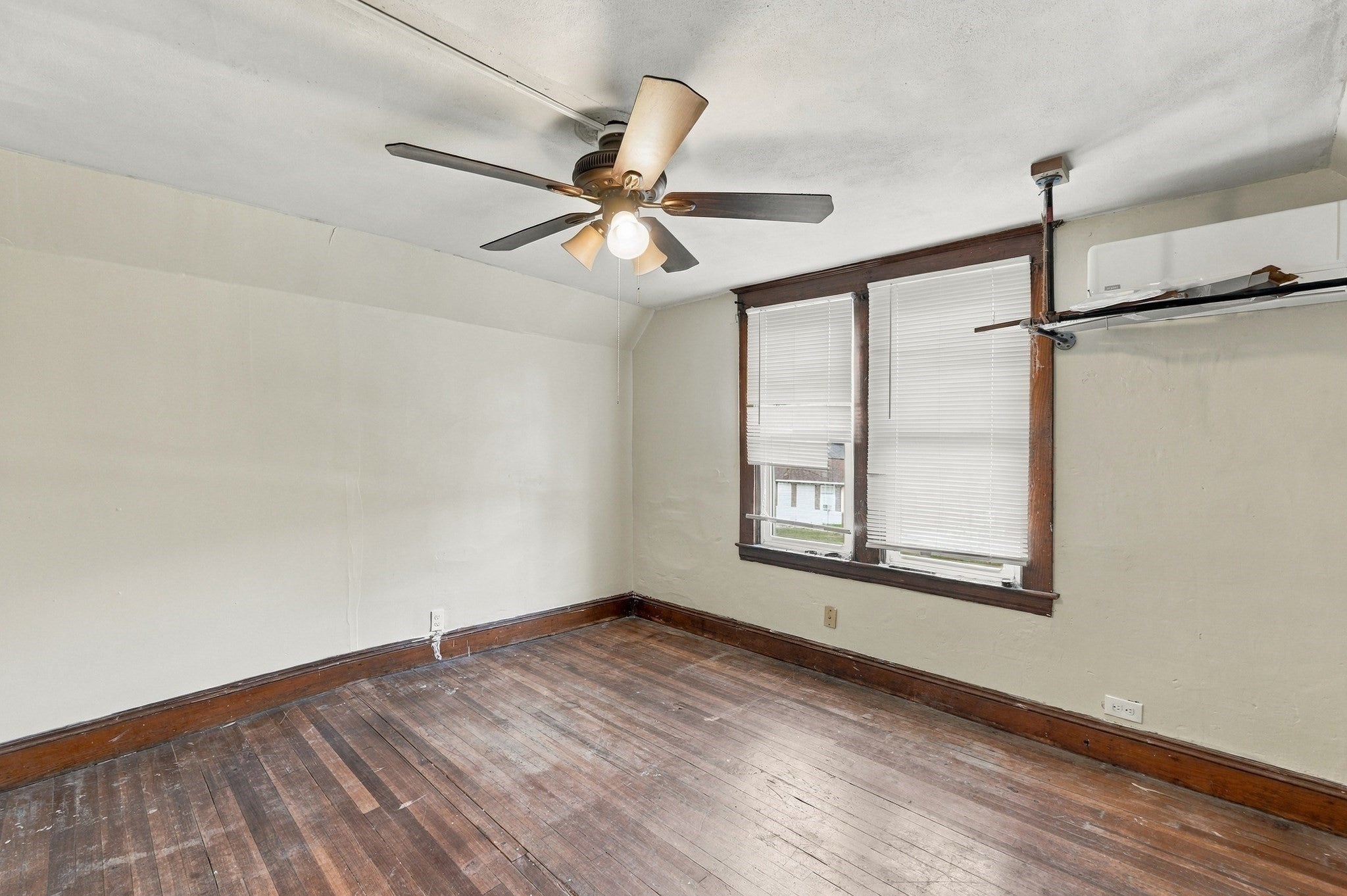 132 Gilbert Ave, Springfield, MA, 132 Gilbert Ave, Springfield, MA Photo #14