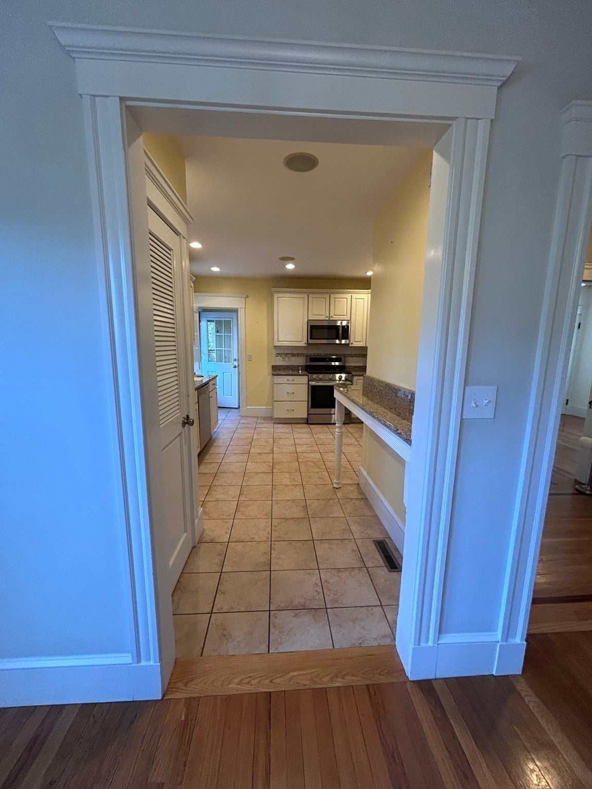 128 Willow ST #1, Boston, MA Photo #13