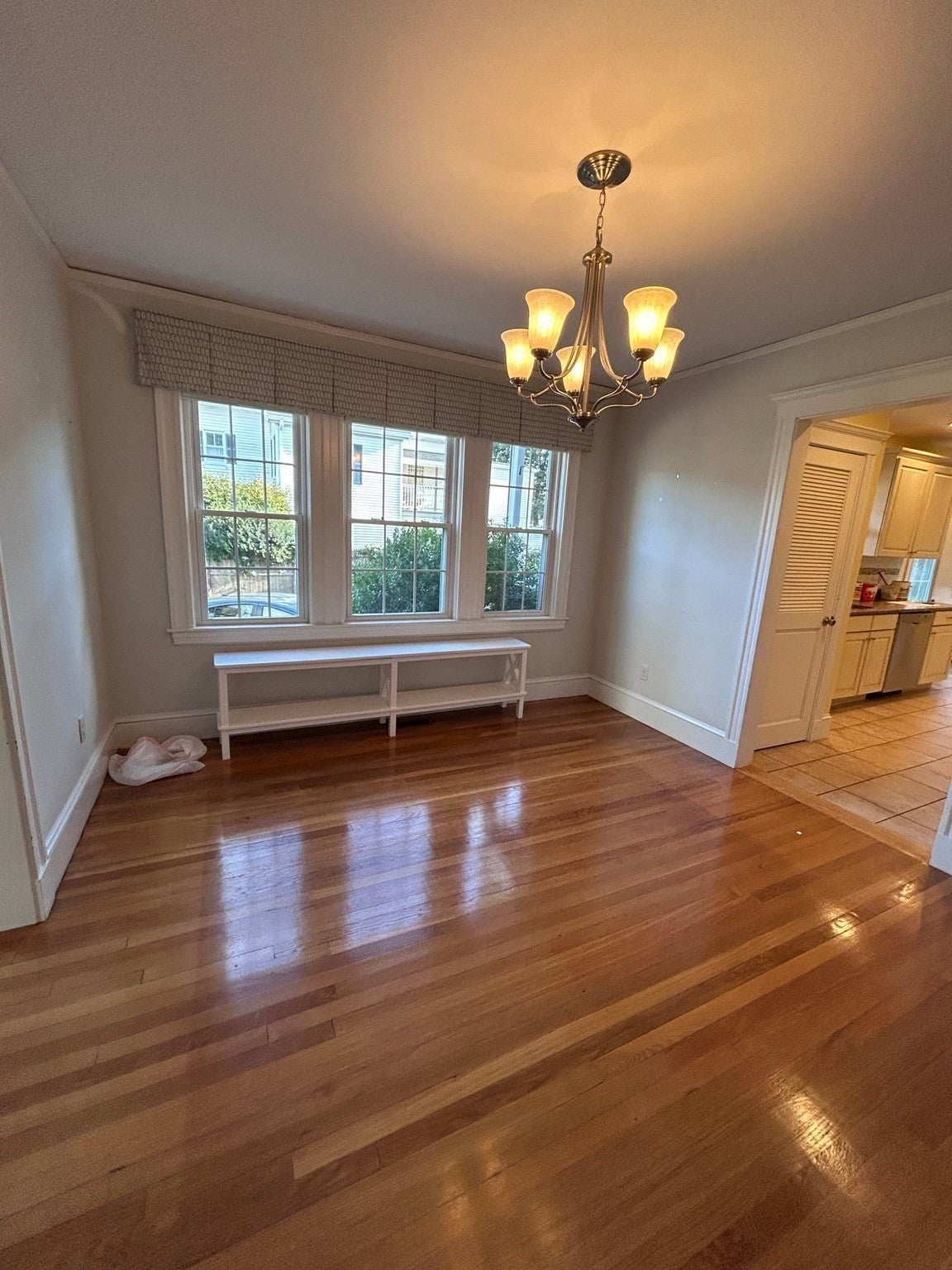 128 Willow ST #1, Boston, MA Photo #9
