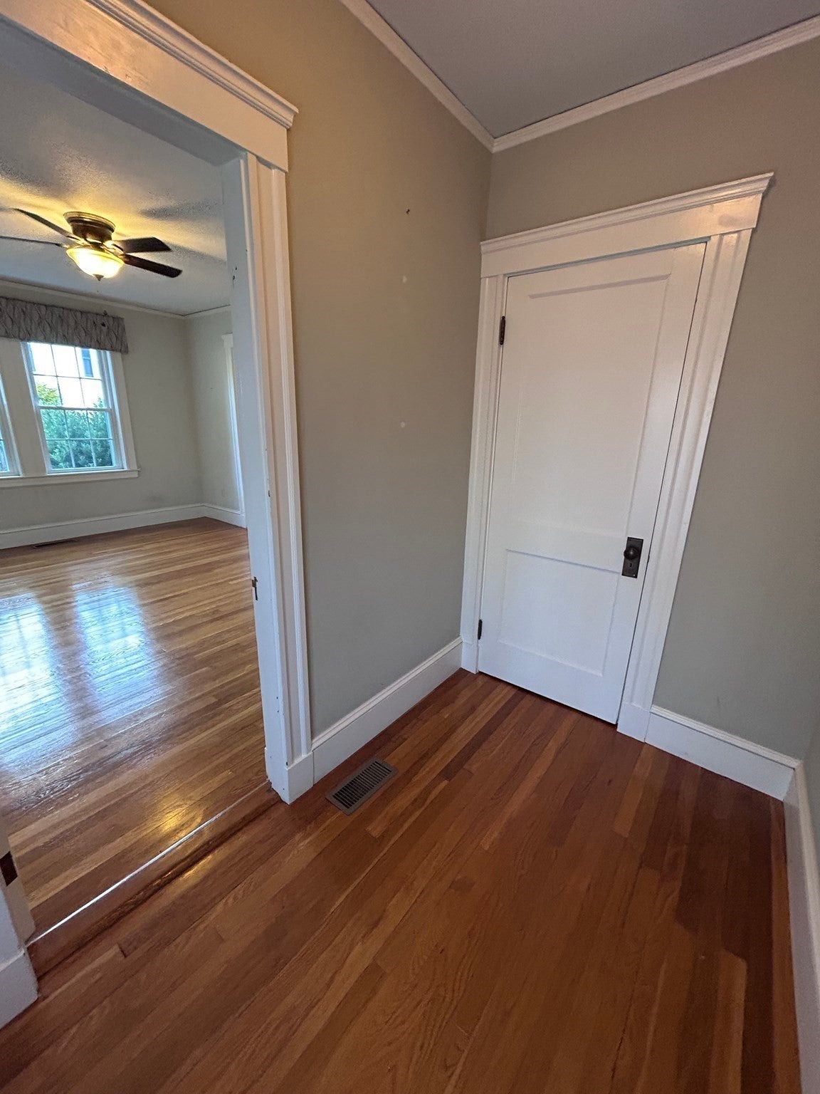 128 Willow ST #1, Boston, MA Photo #4