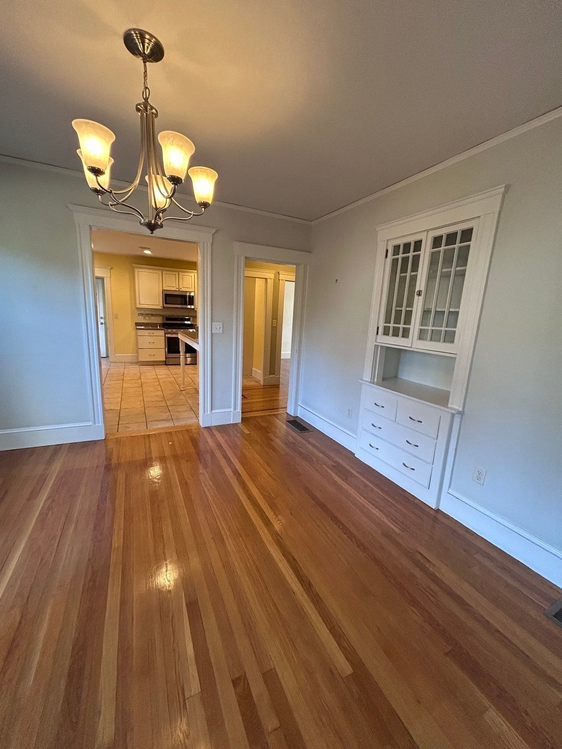 128 Willow ST #1, Boston, MA Photo #8