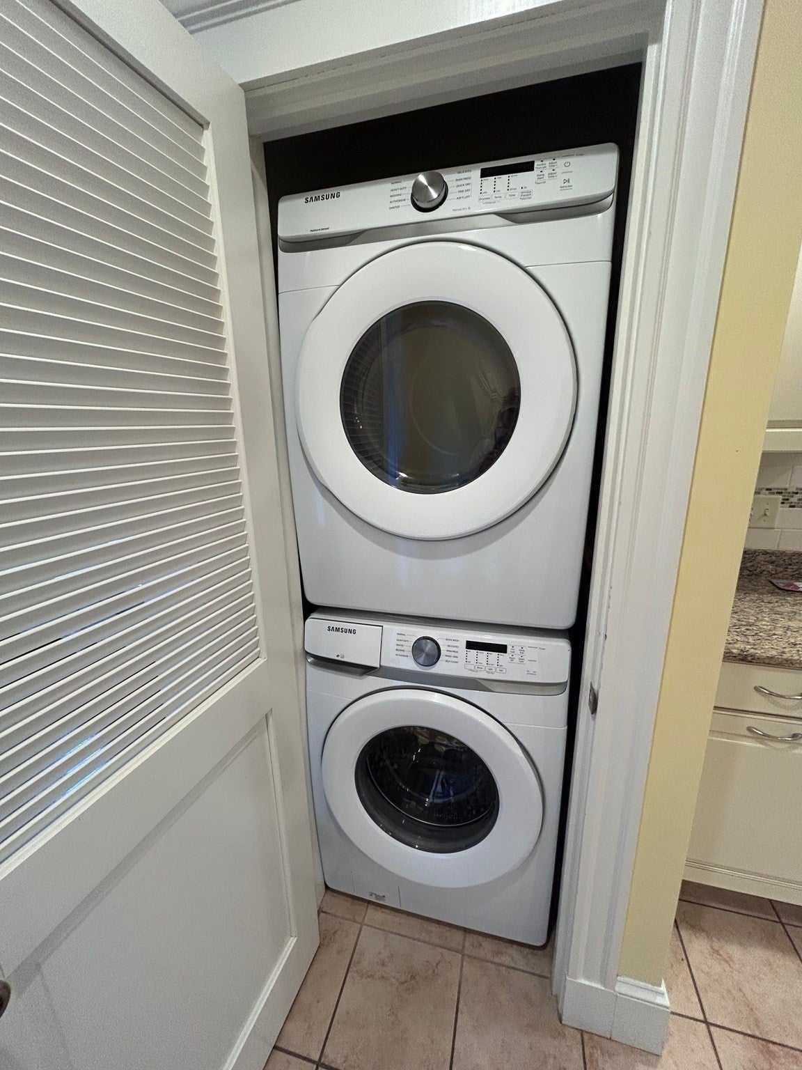 128 Willow ST #1, Boston, MA Photo #12