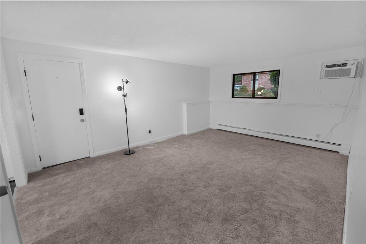 635 W Lowell Ave 2