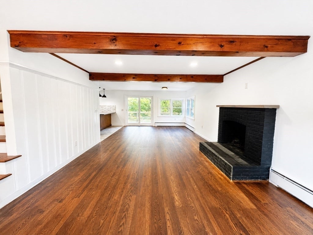 308 Boutelle St, Fitchburg, MA Photo #4