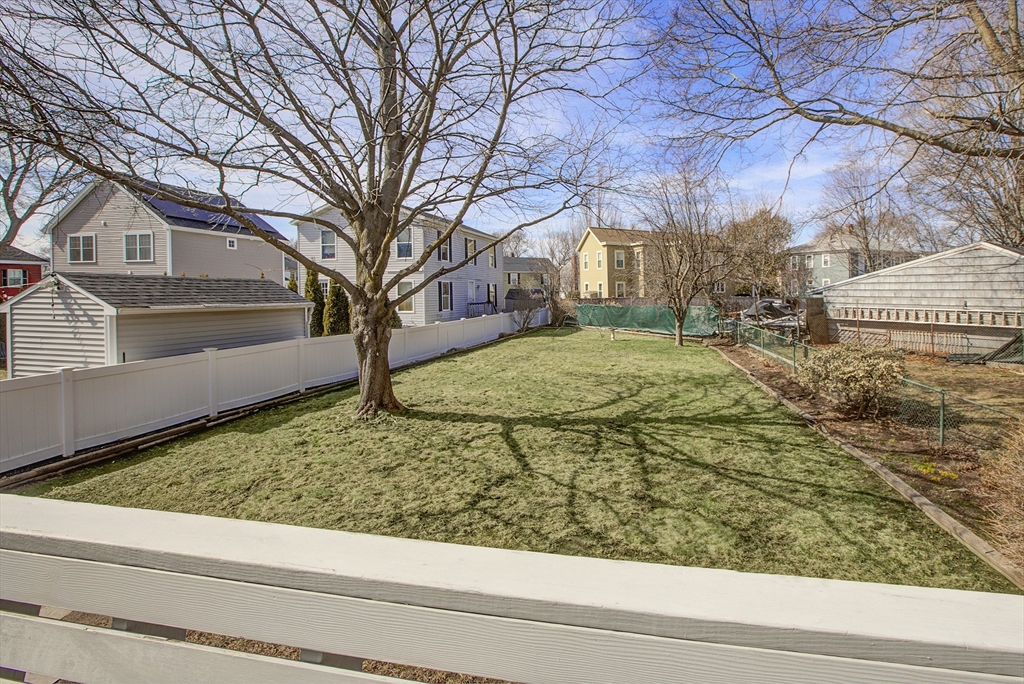 71 Livingstone Ave