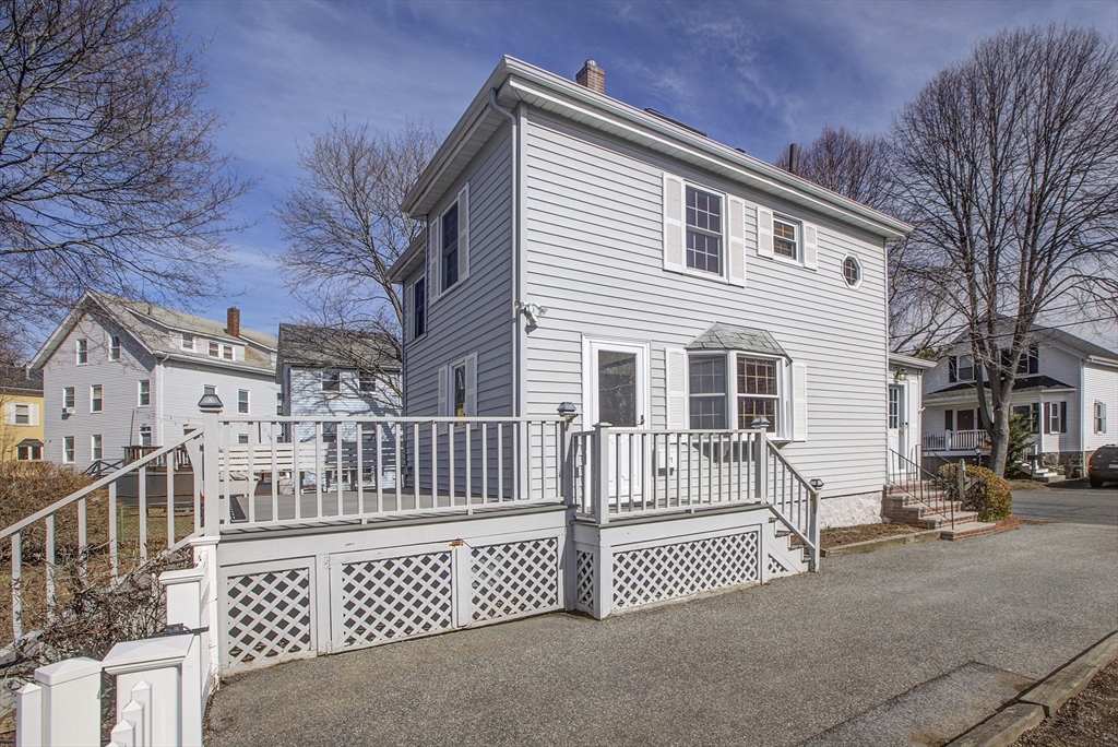 71 Livingstone Ave