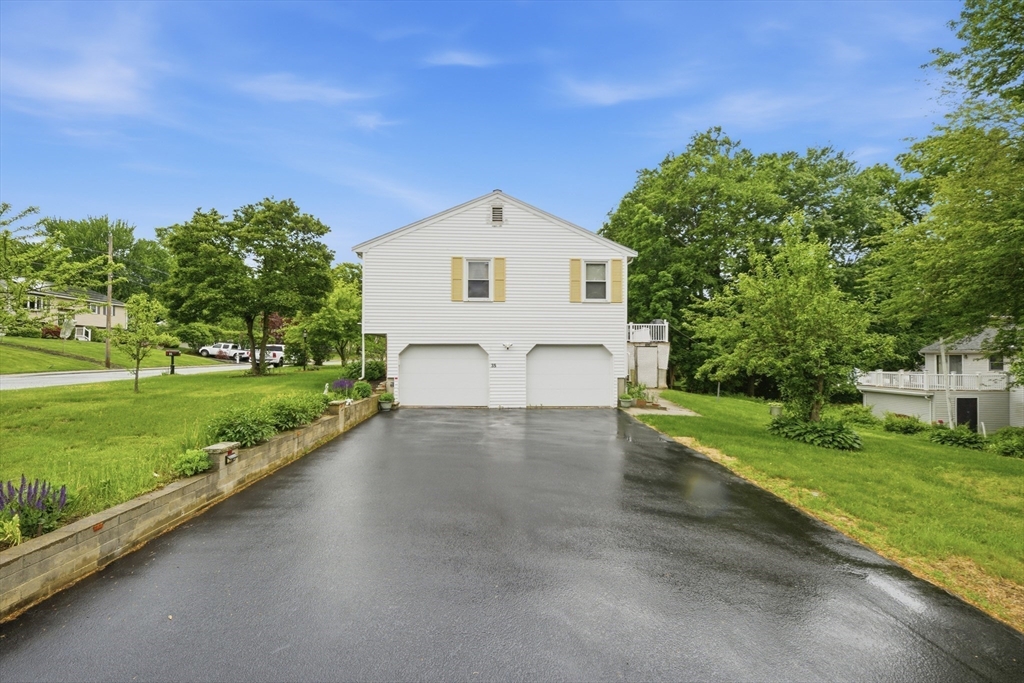 35 Purdue Dr