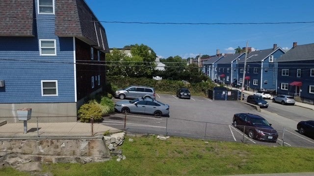 464 Bank St #5, Fall River, MA Photo #2