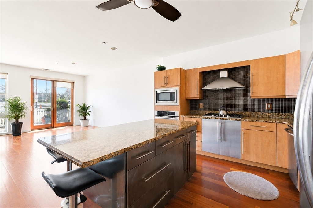 10 Ocean Ave 105
