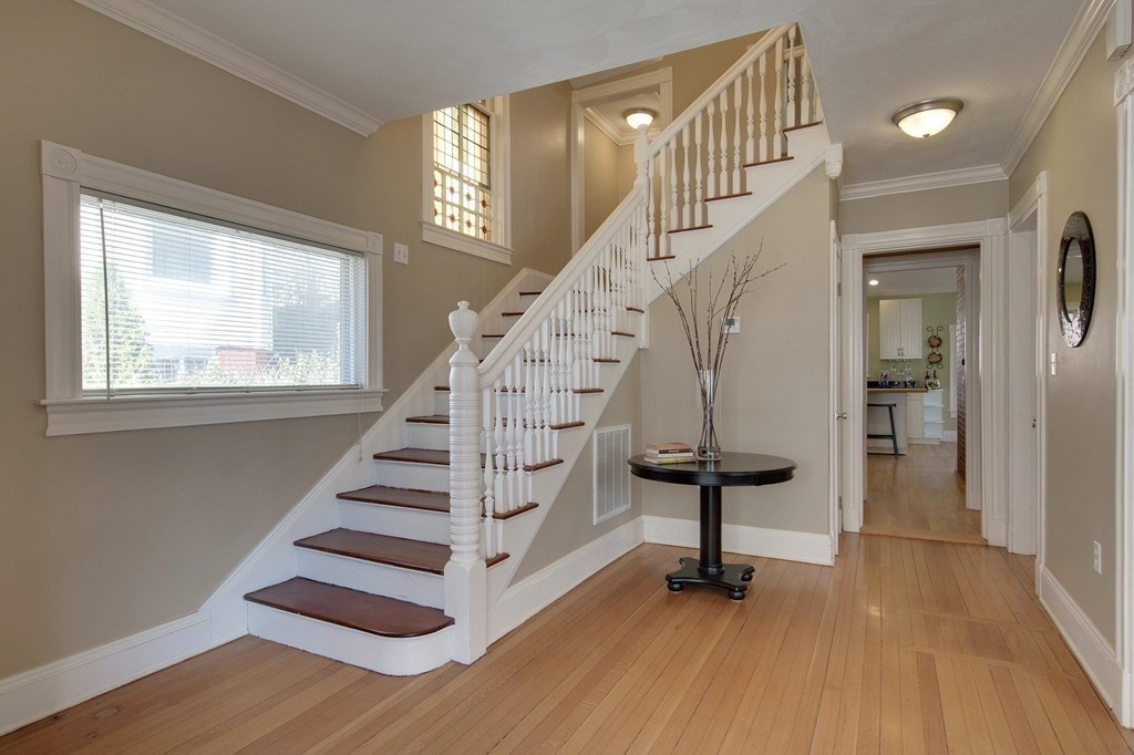 69 Eleanor St 69